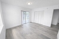 Casa Linda Apartments-3300 S Dixie Hwy