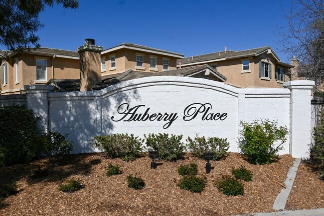 Foto del edificio - 33570 Emerson Way