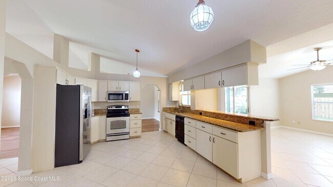 Foto del edificio - 3620 Whisperwood Cir