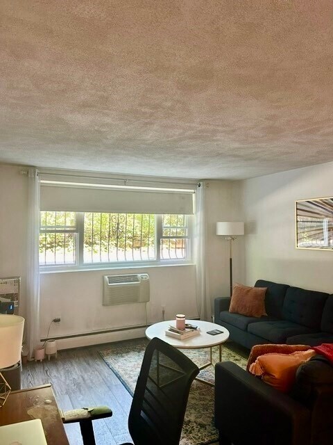 Foto del edificio - 11 Cogswell Ave