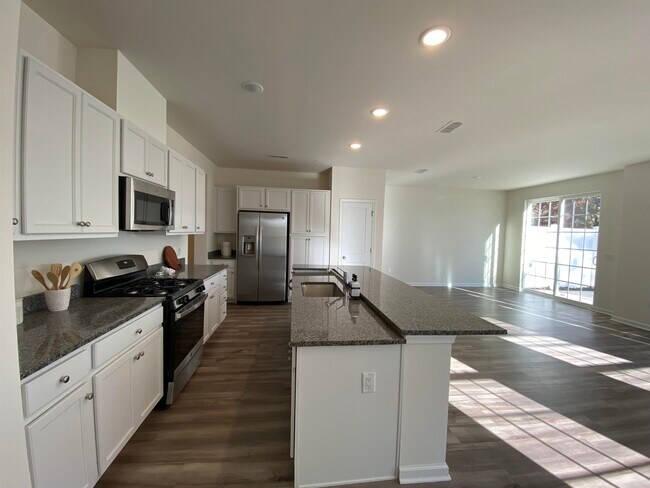 Foto del edificio - 236 Park Ln