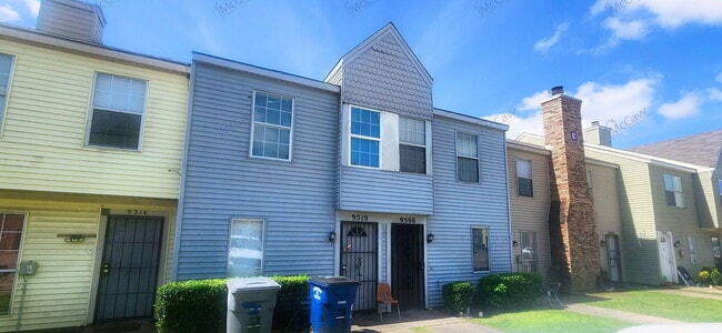 Photo - 9510 Olde Towne Row Townhome