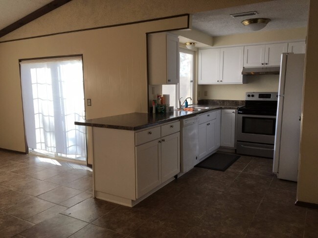 Building Photo - 7510 Littlewood St