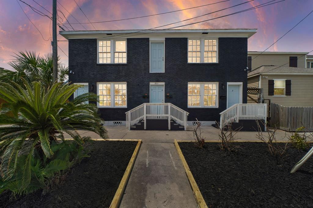 Primary Photo - 1811 21st St