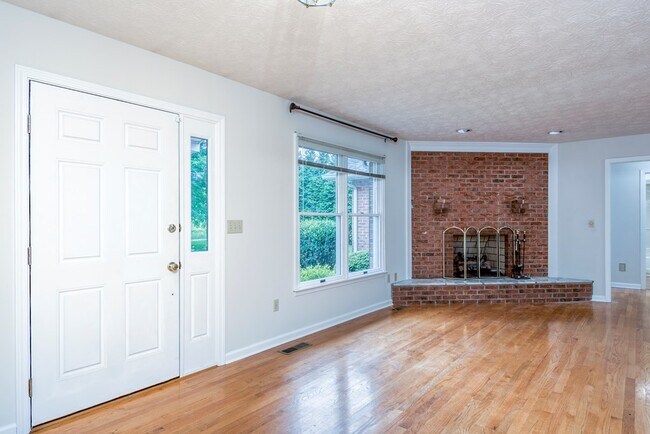 Foto del edificio - 18464 Windsor Ln