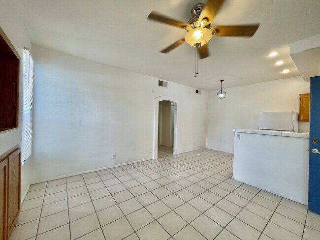 Building Photo - DOWNSTAIRS GREEN VALLEY CONDO | COVERED PATIO | COMMUNITY POOL + FITNESS CENTER