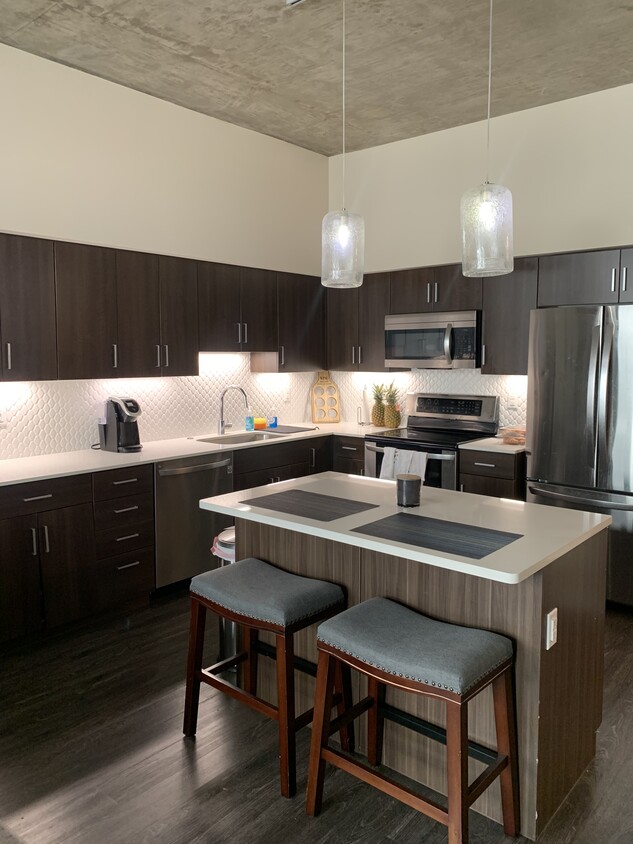 Kitchen 1 - 800 N Central Ave