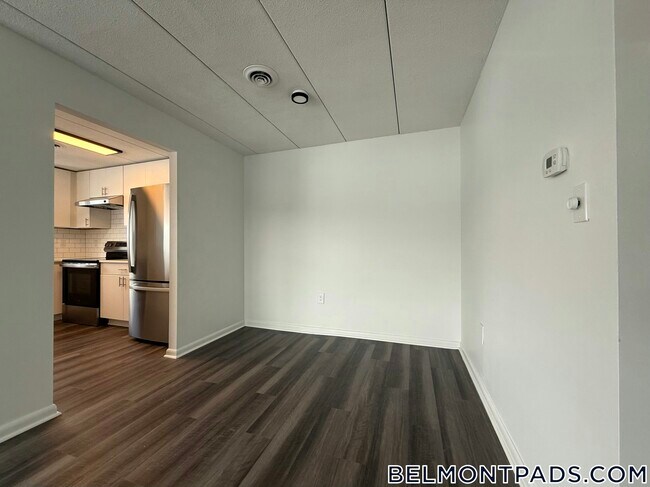 Foto del edificio - 55 Hill Rd