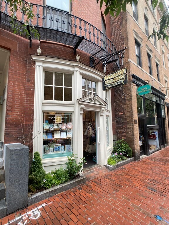 Foto del edificio - 100 Charles St