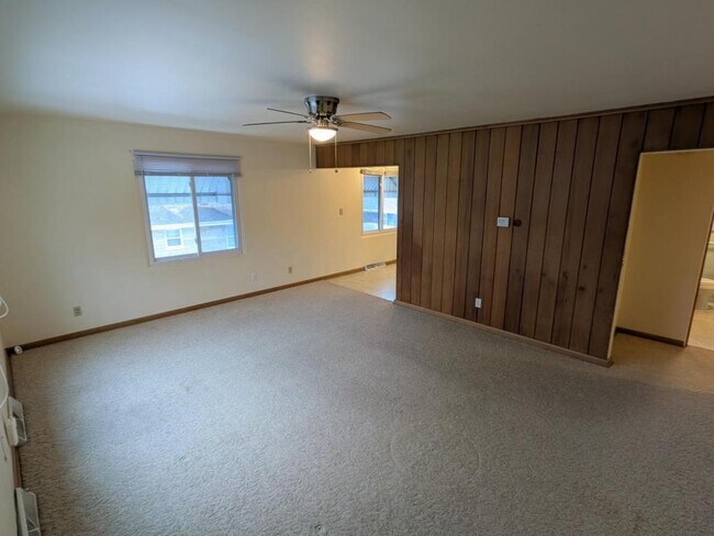 Foto del edificio - 1 James Pl