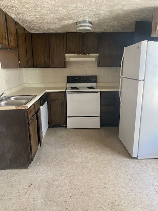 Building Photo - Available Now!!!