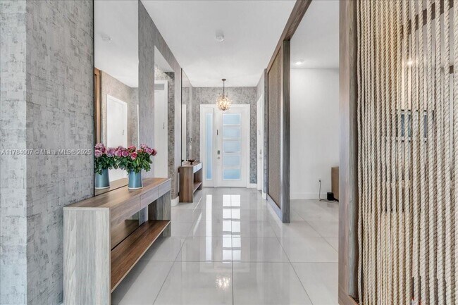 Foto del edificio - 17628 Sparkling River Rd