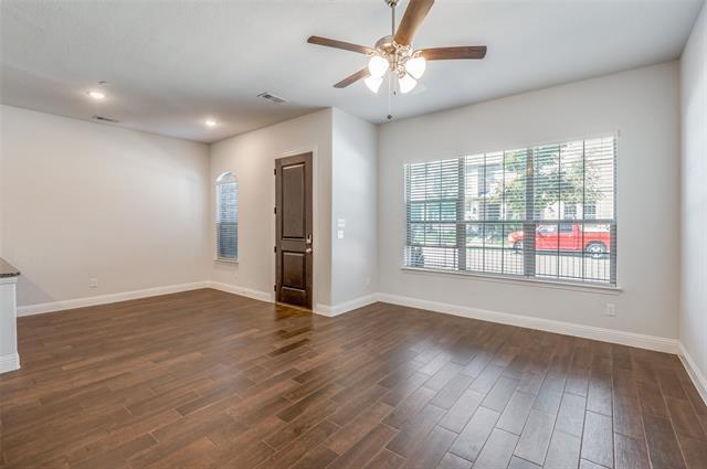 Foto del edificio - 6134 Blythe Dr