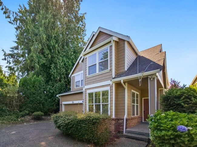 Foto del edificio - Modern Craftsman with Stylish Updates in S...