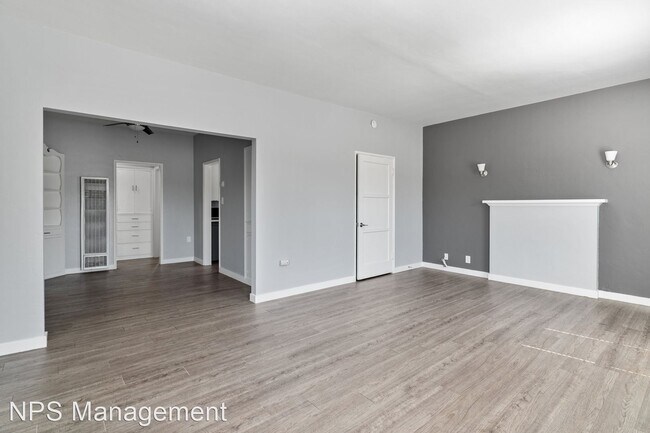 Building Photo - 1 br, 1 bath Apartment - 2010 Pine Avenue ...