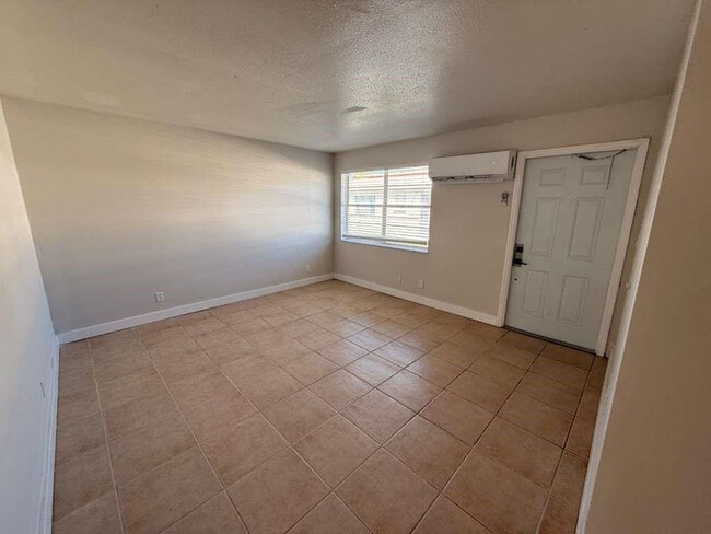 Building Photo - 1875 40th Ave