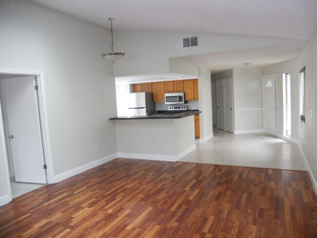 Foto del edificio - 1007 Saddleback Ridge Rd