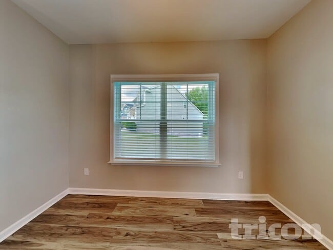 Building Photo - 120 Dunnsmore Dr