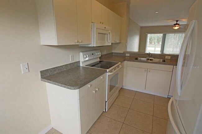 Foto del edificio - 2080 Willow Hammock Cir