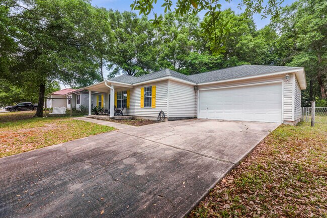 Building Photo - 141 Lonnie Jack Dr