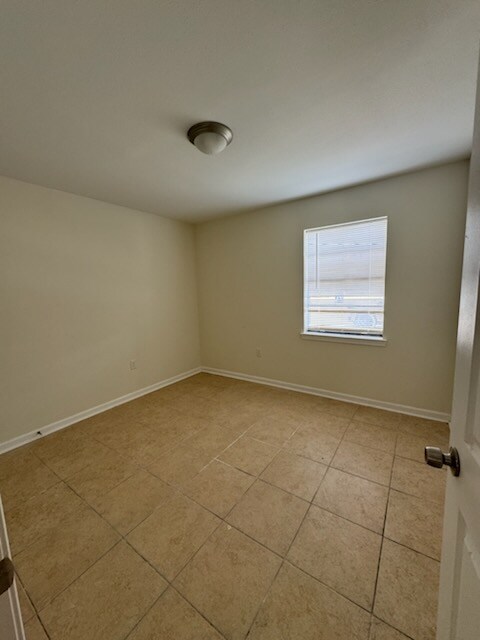 Foto del edificio - 5087 Baker Blvd
