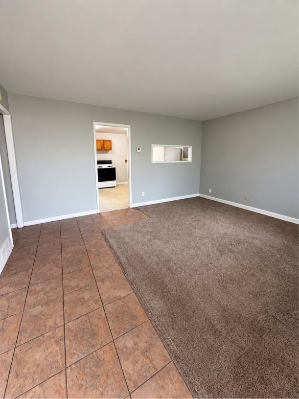 Building Photo - 3003 Greenbelt Dr
