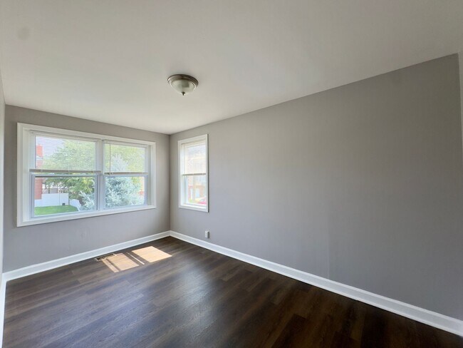 Foto del edificio - 7441 Berkshire Rd