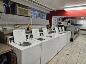 Building Photo - 7337 S South Shore Dr