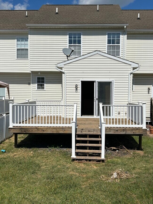 Foto del edificio - 322 Mesa Ln