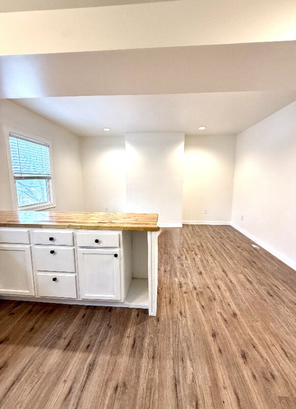 Foto del edificio - 5416 Black St