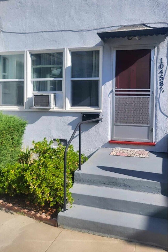 Building Photo - 10458 Eastborne Ave