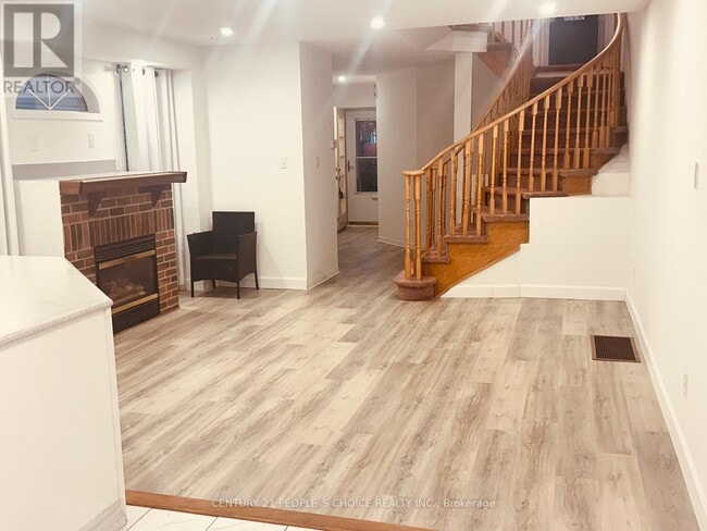 Building Photo - 48 Yellow Brick Rd