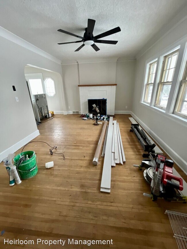 Building Photo - 3 br, 1.5 bath House - 804 N 20th Ave E