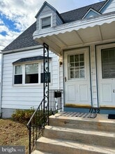 Building Photo - 1132 Howard Ave