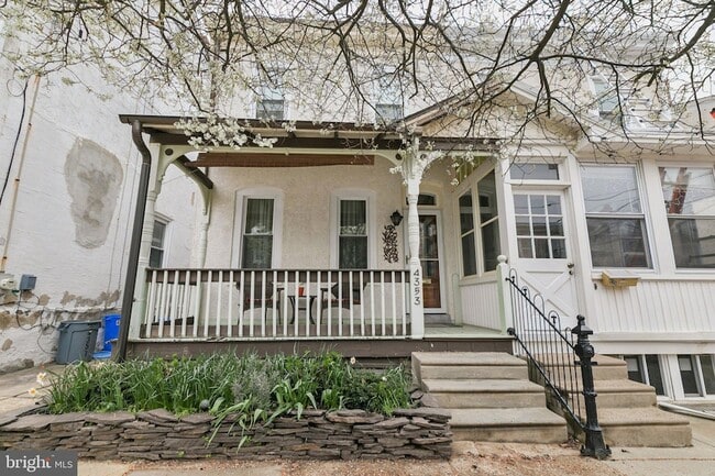 Building Photo - 4353 Freeland Ave