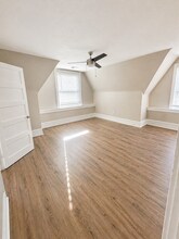 Building Photo - 5817 Alder St