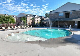 Building Photo - Wendover At Meadowood