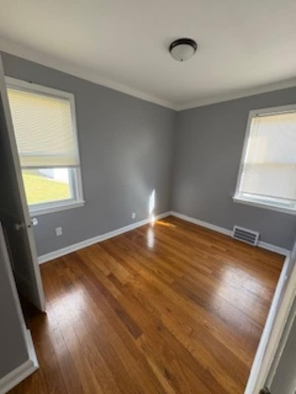 Foto del edificio - 18779 Roscommon St