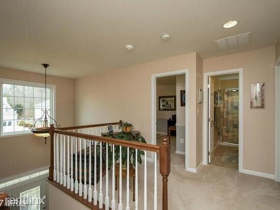 Foto del edificio - 1 br, 1 bath House - 14 Clark Ln