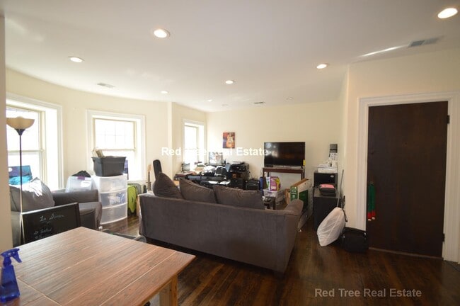 Foto del edificio - 29 Commonwealth Terrace