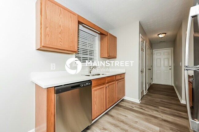 Foto del edificio - 3 Bedroom Pet-Friendly Home in COVINGTON, GA with Main Street Renewal