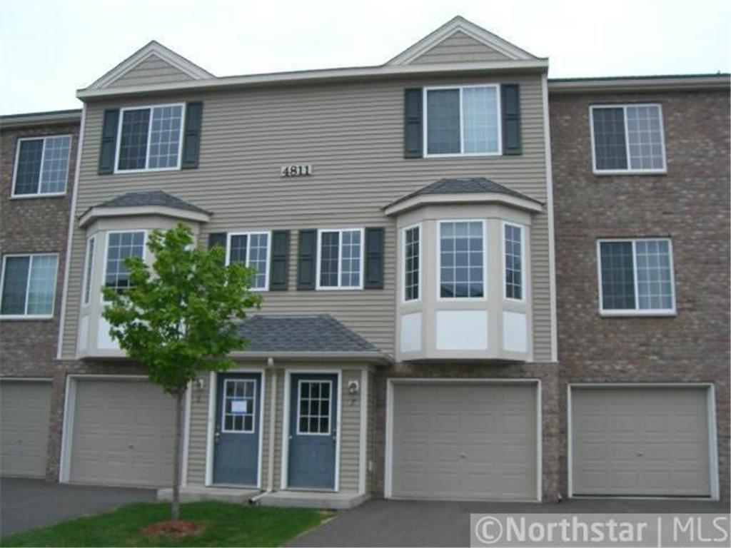 4811 Education Dr N, Hugo, MN 55038 Townhome Rentals in Hugo MN