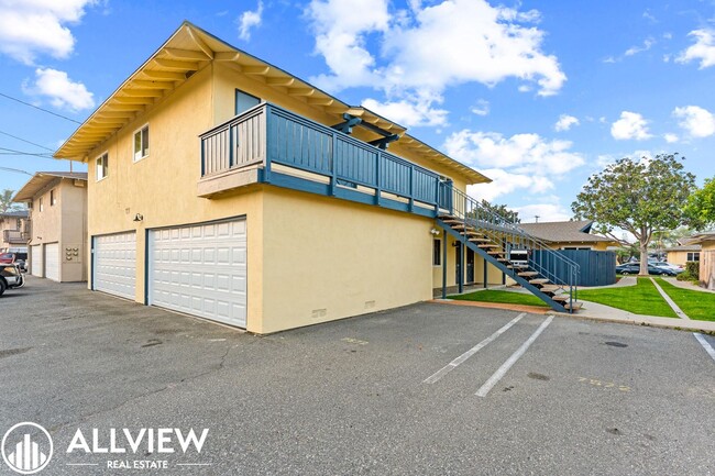 Building Photo - 7572 Amazon Dr