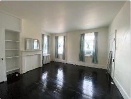 Building Photo - 625 Bloom St