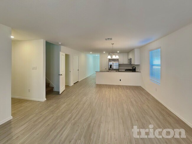 Foto del edificio - 5935 Forenoon Dr