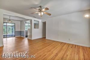Building Photo - 3 br, 2 bath House - 8618 Emerald Isle Cir S