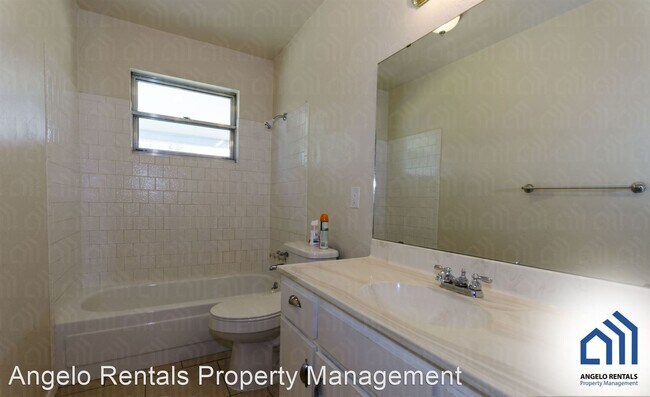 Foto del edificio - 3 br, 2 bath House - 3802 Millbrook