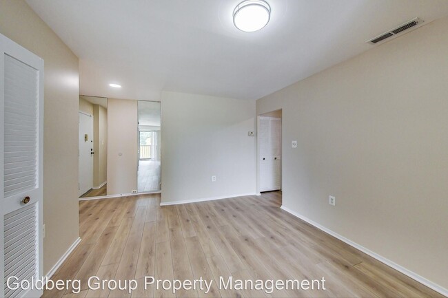 Building Photo - 2 br, 2 bath House - 10022 Stedwick Rd Uni...