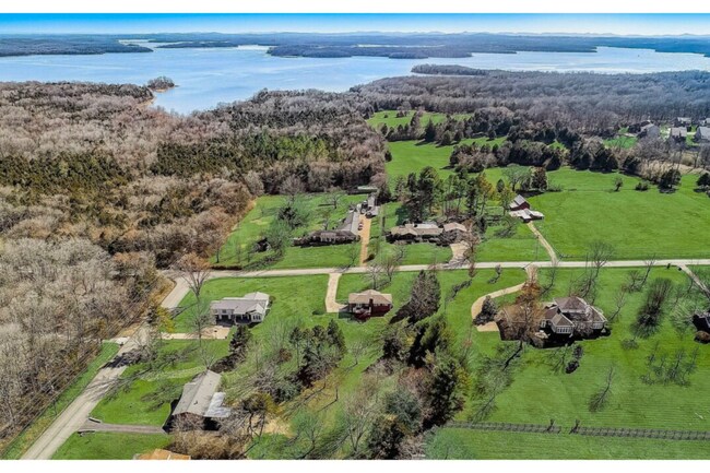 Photo - 1511 Stewarts Ferry Pike House