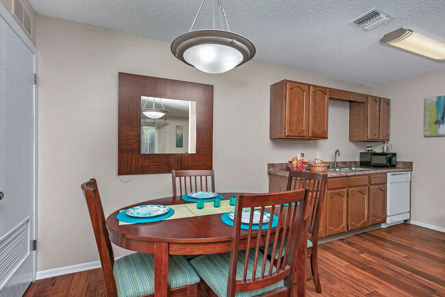 So Much Cabinet Space - Brookwood Apartments